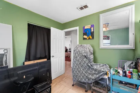 1449 W 35th Street Riviera Beach FL 33404