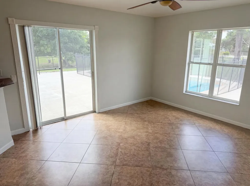 2332 SE Berkshire Boulevard Port St Lucie FL 34952