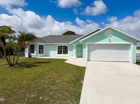 2332 SE Berkshire Boulevard Port St Lucie FL 34952
