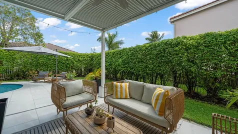 1089 Tupelo Way Weston FL 33327