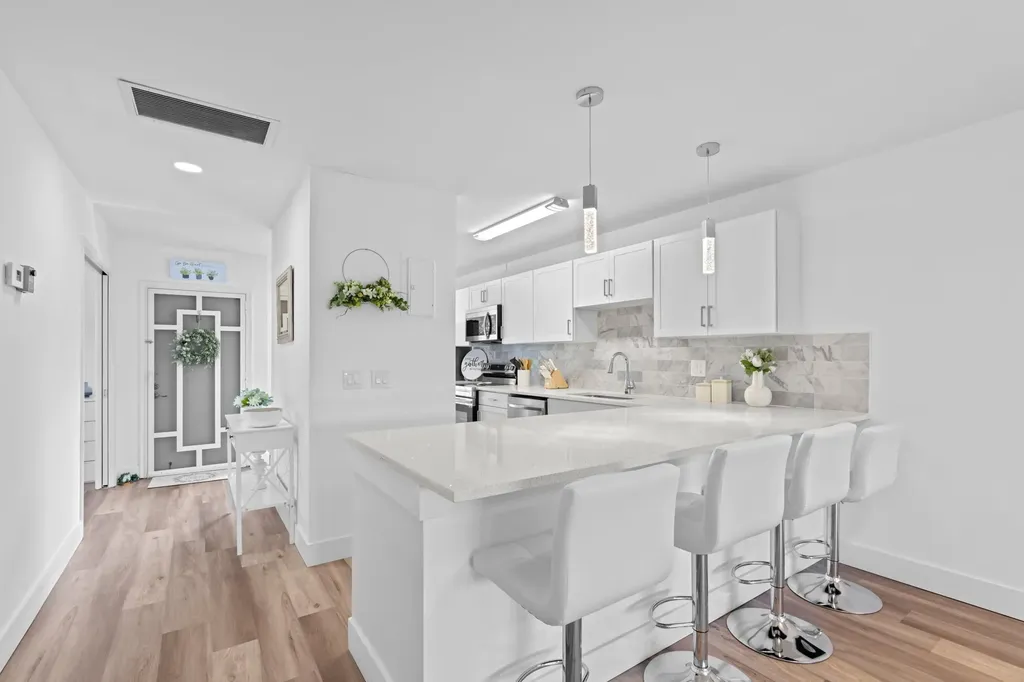 2915 SW 15th Street Delray Beach FL 33445
