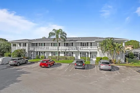 2915 SW 15th Street Delray Beach FL 33445