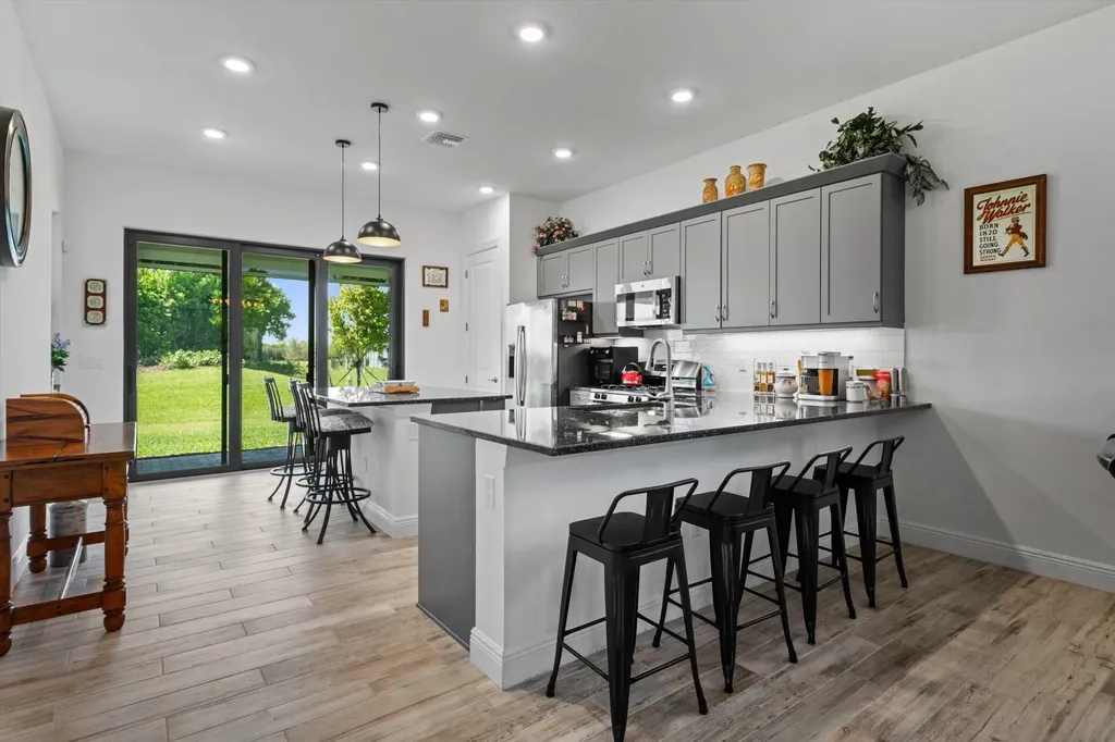 4786 Saint Armands Way Westlake FL 33470