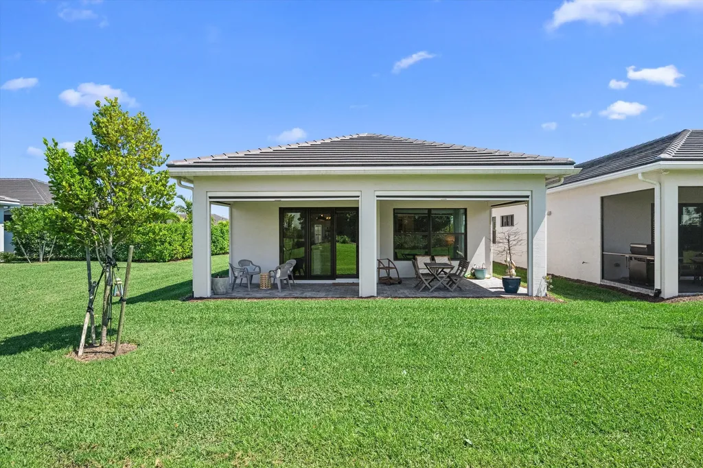 4786 Saint Armands Way Westlake FL 33470