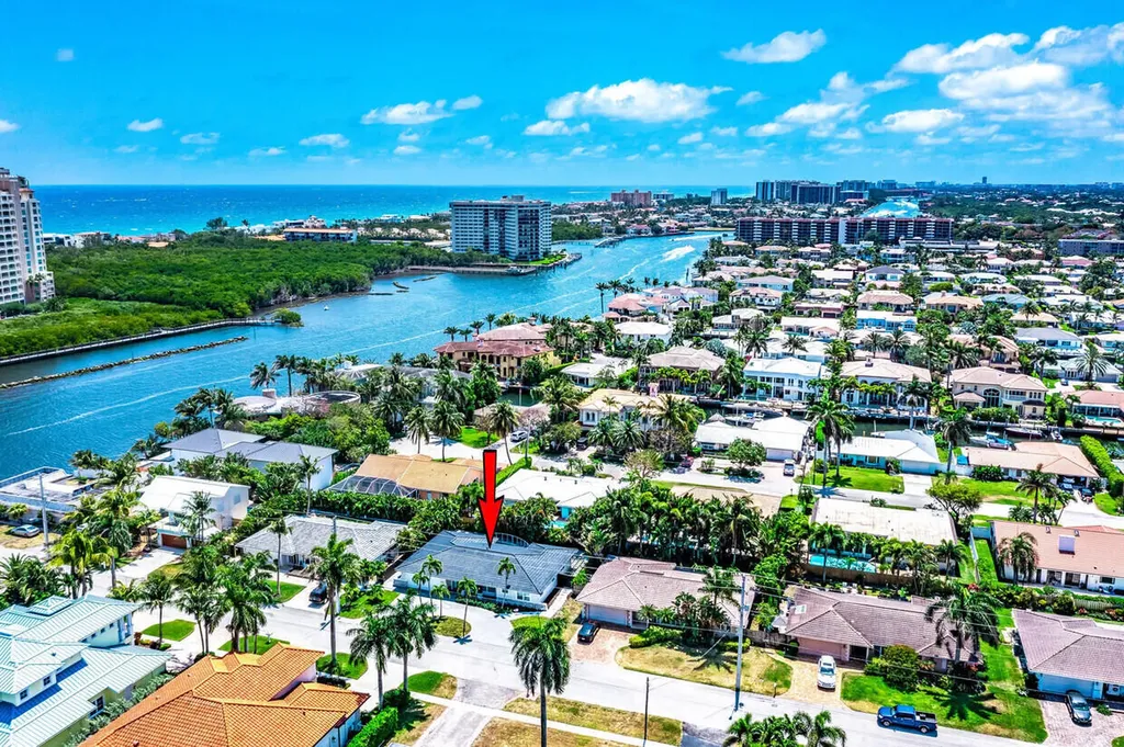 864 Appleby Street Boca Raton FL 33487