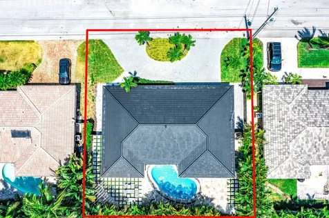 864 Appleby Street Boca Raton FL 33487
