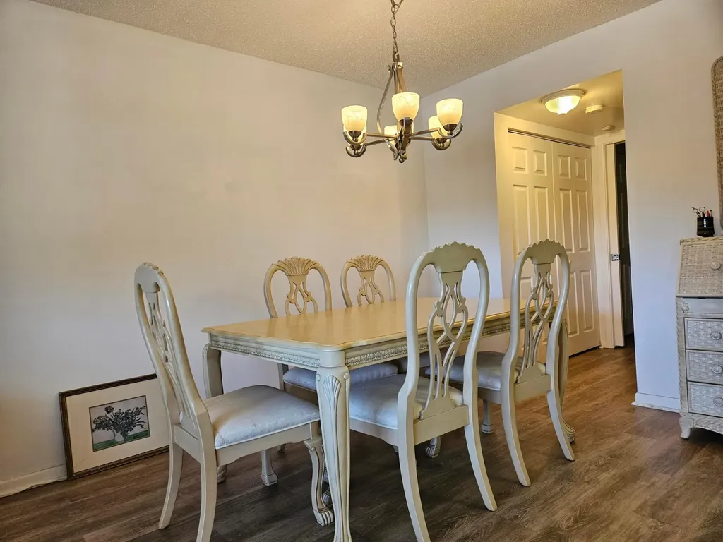118 Tilford F Deerfield Beach FL 33442