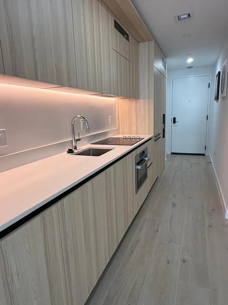 225 N Miami Avenue Miami FL 33128