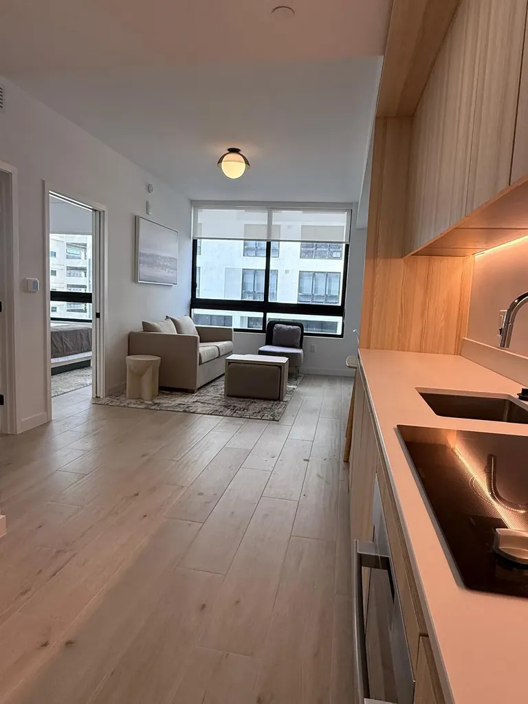 225 N Miami Avenue Miami FL 33128