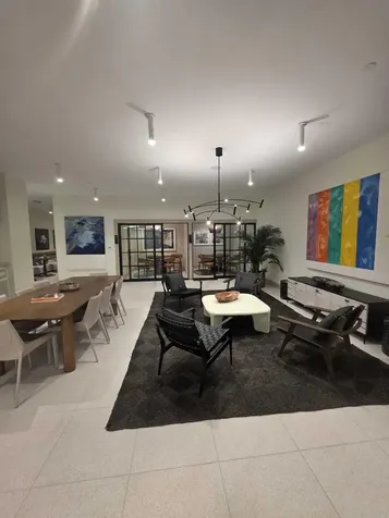 225 N Miami Avenue Miami FL 33128