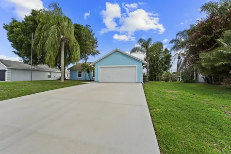 243 SW Aubudon Avenue Port St Lucie FL 34984