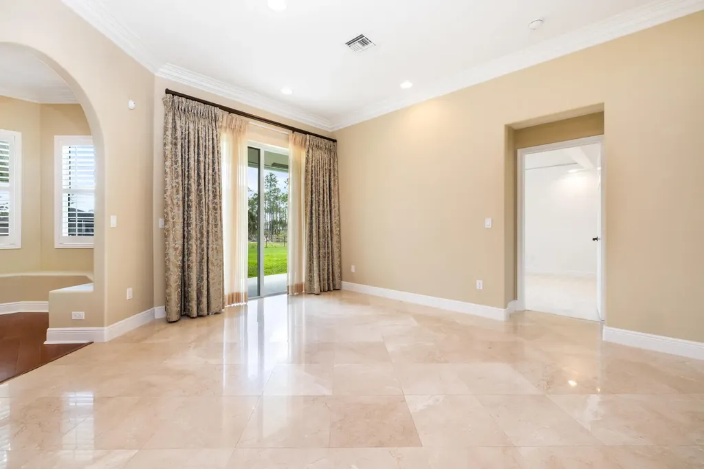 12878 N 70th Place Place N The Acreage FL 33412