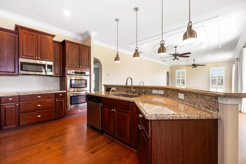 12878 N 70th Place Place N The Acreage FL 33412