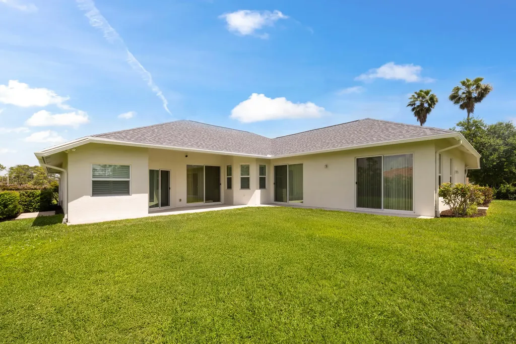 12878 N 70th Place Place N The Acreage FL 33412