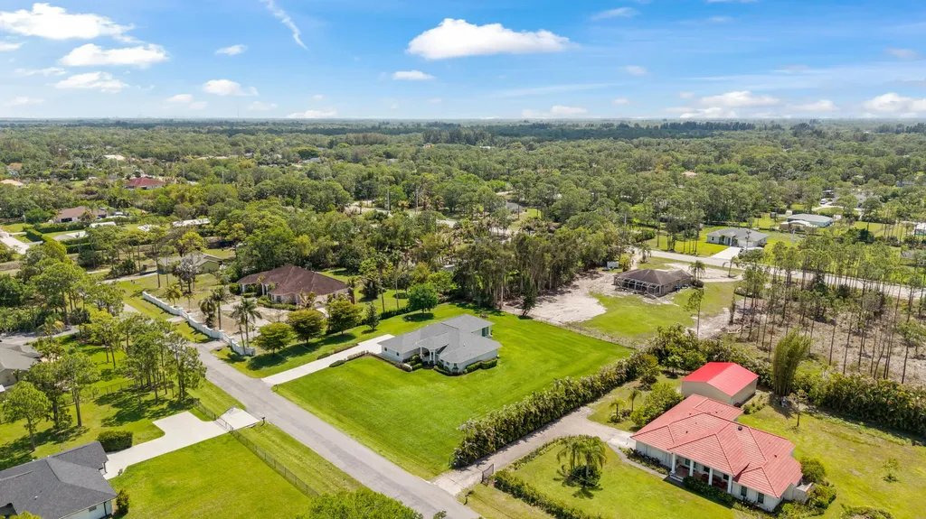 12878 N 70th Place Place N The Acreage FL 33412