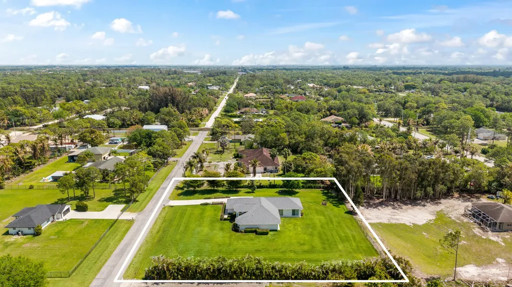 12878 N 70th Place Place N The Acreage FL 33412