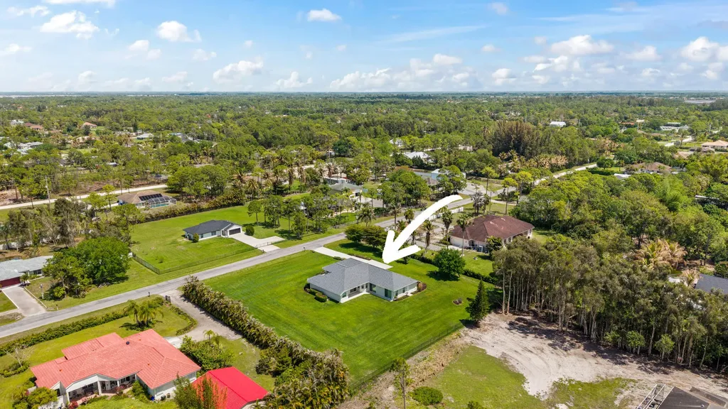 12878 N 70th Place Place N The Acreage FL 33412