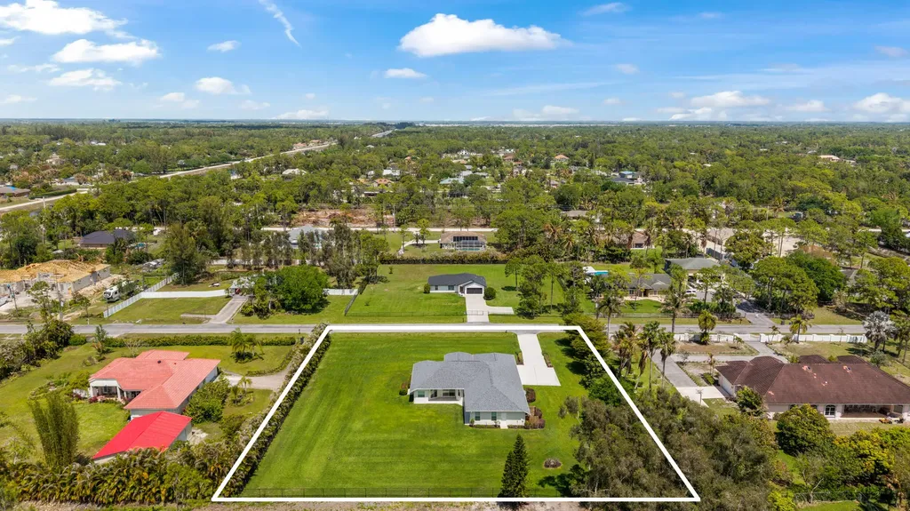 12878 N 70th Place Place N The Acreage FL 33412