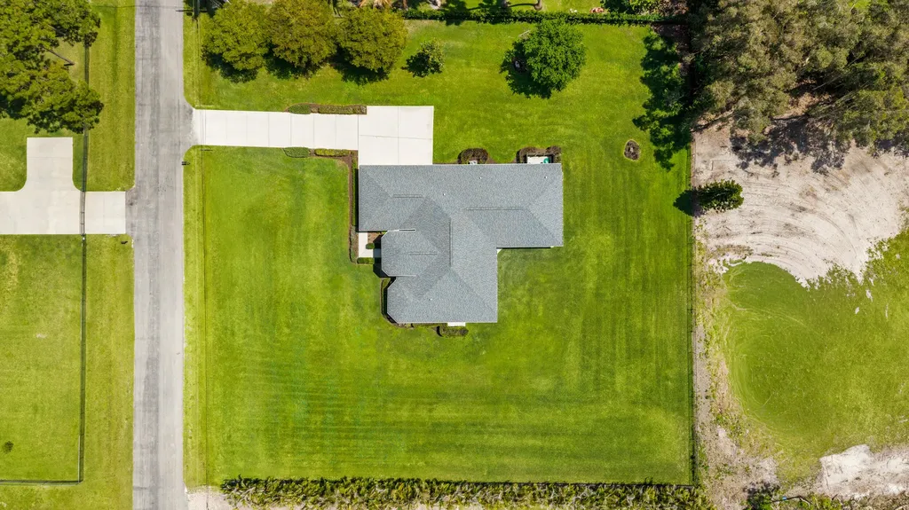 12878 N 70th Place Place N The Acreage FL 33412