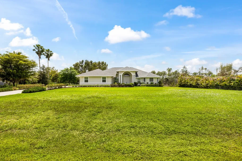 12878 N 70th Place Place N The Acreage FL 33412