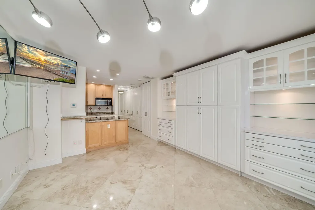 405 N Ocean Boulevard Pompano Beach FL 33062