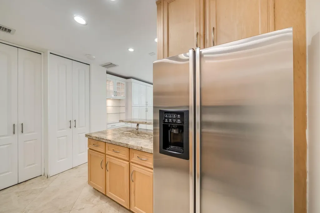 405 N Ocean Boulevard Pompano Beach FL 33062