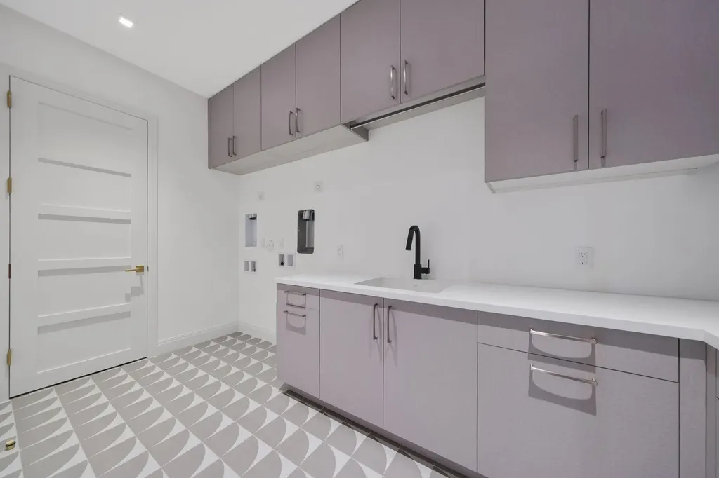 330 Grove Place Delray Beach FL 33444