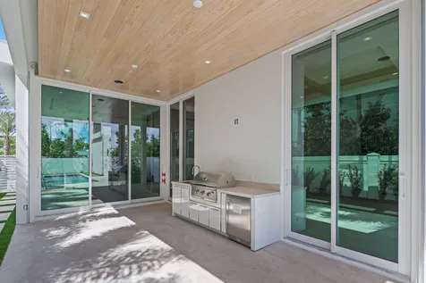 330 Grove Place Delray Beach FL 33444