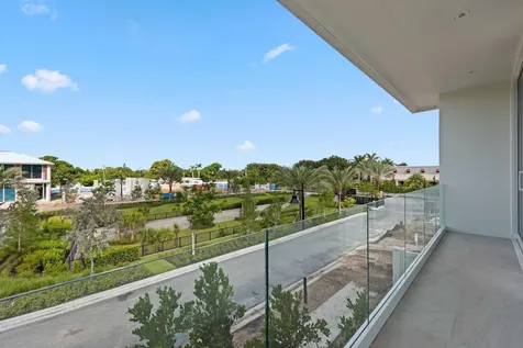 330 Grove Place Delray Beach FL 33444