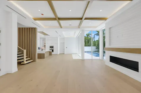 330 Grove Place Delray Beach FL 33444
