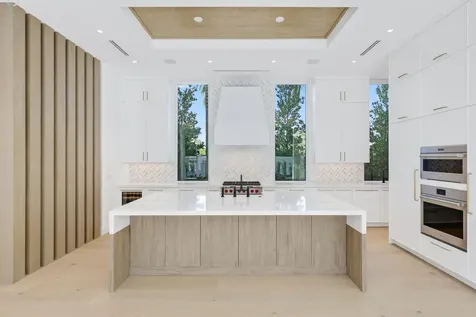 330 Grove Place Delray Beach FL 33444