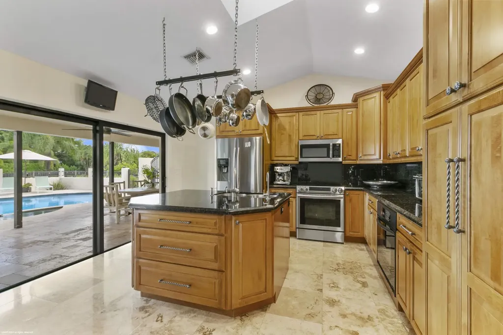 14965 Oatland Court Wellington FL 33414