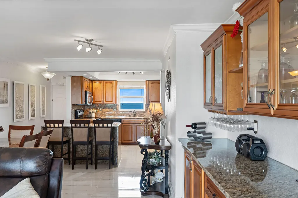 1160 Hillsboro Mile Hillsboro Beach FL 33062