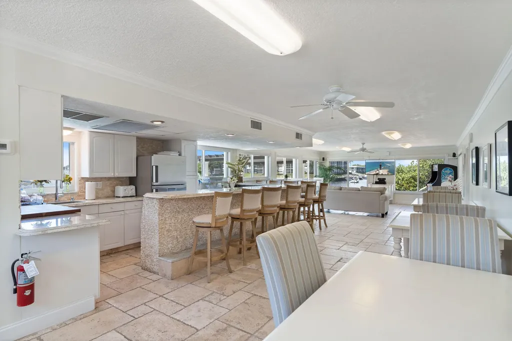 1160 Hillsboro Mile Hillsboro Beach FL 33062