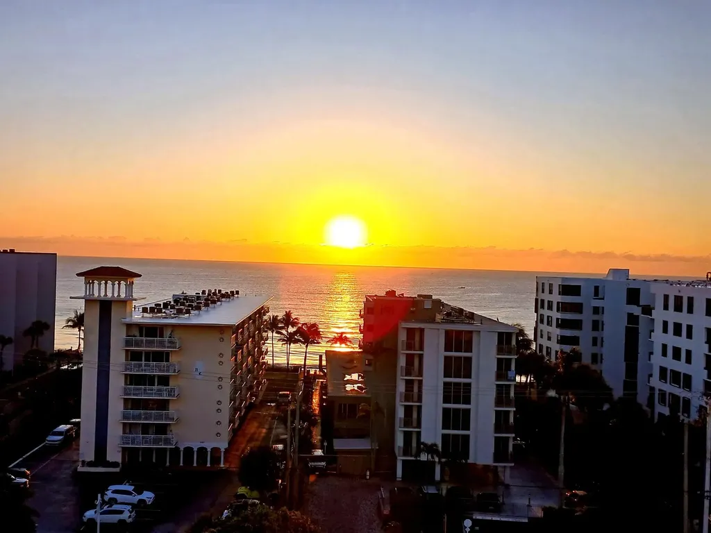 1160 Hillsboro Mile Hillsboro Beach FL 33062