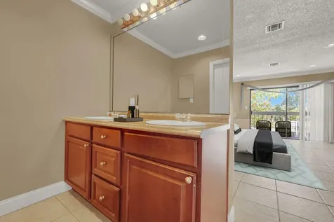 6599 Pond Apple Road Boca Raton FL 33433