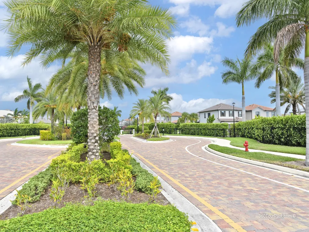 4814 Chantilly Road Lake Worth FL 33467