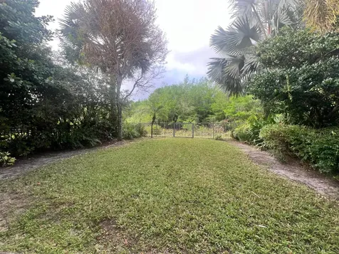 9212 Dupont Place Wellington FL 33414
