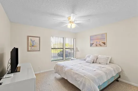 5186 Golfview Court Delray Beach FL 33484