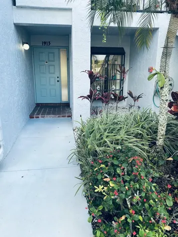 5186 Golfview Court Delray Beach FL 33484