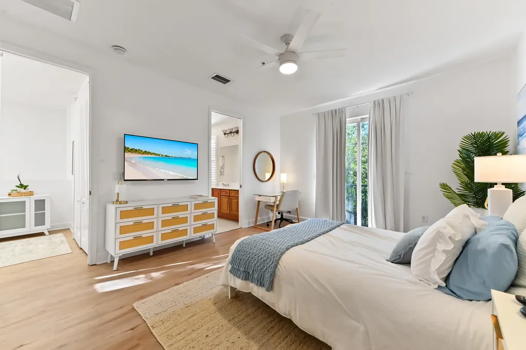 642 NW 38th Circle Boca Raton FL 33431