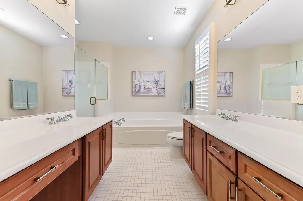 642 NW 38th Circle Boca Raton FL 33431