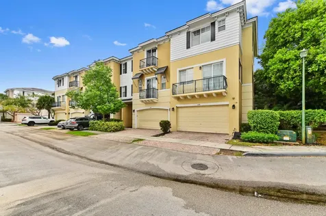 642 NW 38th Circle Boca Raton FL 33431