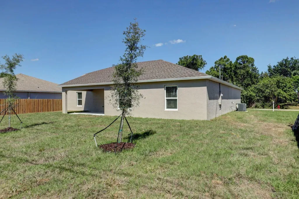 5314 NW Milner Drive Port St Lucie FL 34983