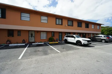 1765 W 41st Street Hialeah FL 33012