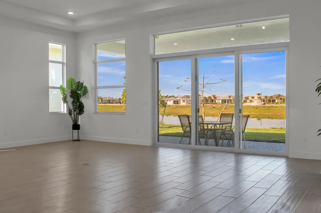 5243 Rivo Alto Circle Westlake FL 33470
