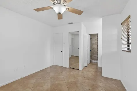 6001 Shakerwood Circle Tamarac FL 33319