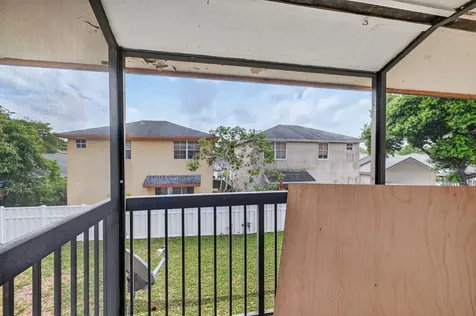 6001 Shakerwood Circle Tamarac FL 33319