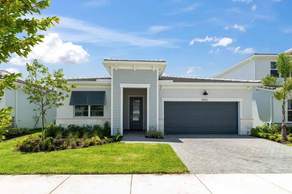 10412 SW Jadewood Court Port St Lucie FL 34987