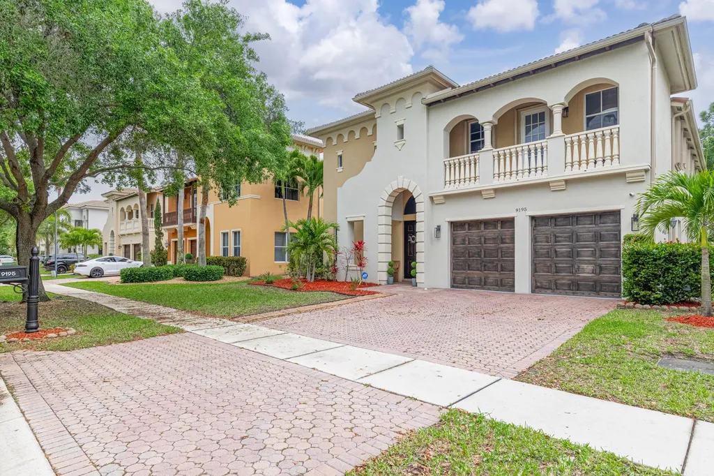 9195 Nugent Trail West Palm Beach FL 33411